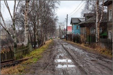 А пропасть всё больше!