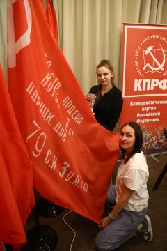 Юлия Камбулова: об обучении в Центре политической учёбы ЦК КПРФ - 2
