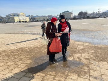 Костромские коммунисты продолжают проведение голосования в рамках народного референдума КПРФ - 10